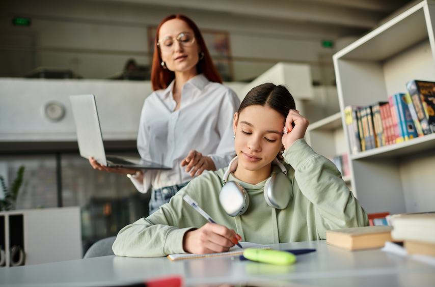 Digitale Tools und Technologien zur Suchtprävention